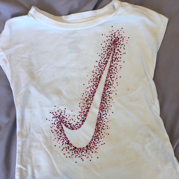 3T Shortsleeved Nike TShirt - Picture 2 of 3